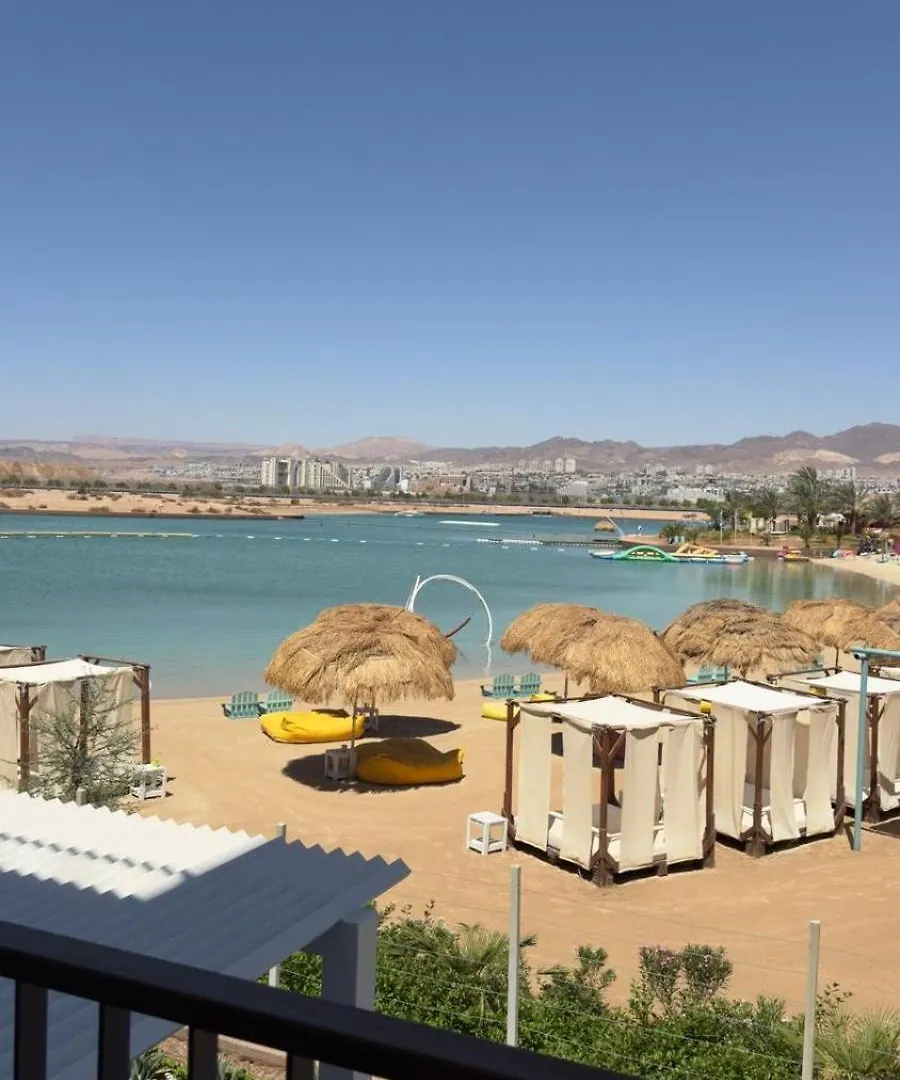 Cozy Apartment With Private Beach In B12, Aqaba